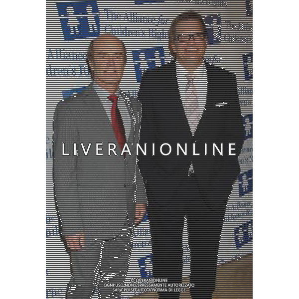 Skip Brittenham and Drew Carey Photo by Janet Gough 18th Annual Alliance For Children\'s Rights Gala at the Beverly Hilton Hotel March 10, 2011 - Beverly Hills, California AG.ALDO LIVERANI SAS ITALY ONLY