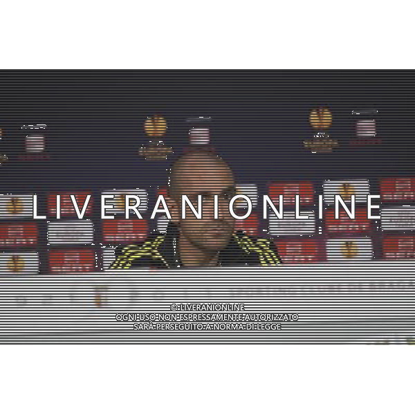 20110309: BRAGA, PORTUGAL - Liverpool FC press conference before Europa League match against SC Braga. In picture: Raul Meireles. PHOTO: Pedro Benavente/CITYFILES LIGA EUROPY UEFA SEZON 2010/2011 PILKA NOZNA TRENING LIVERPPOL PRED MECZEM Z BRAGA FOT. CITYFILES/NEWSPIX.PL PORTUGAL,BRAZIL,SPAIN,GERMANY,FRANCE,UK OUT !!! --- Newspix.pl ALLENAMENTO E CONFERENZA STAMPA DEL LIVERPOOL CALCIO A BRAGA ©AG ALDO LIVERANI SAS - ITALY ONLY - *** Local Caption *** .