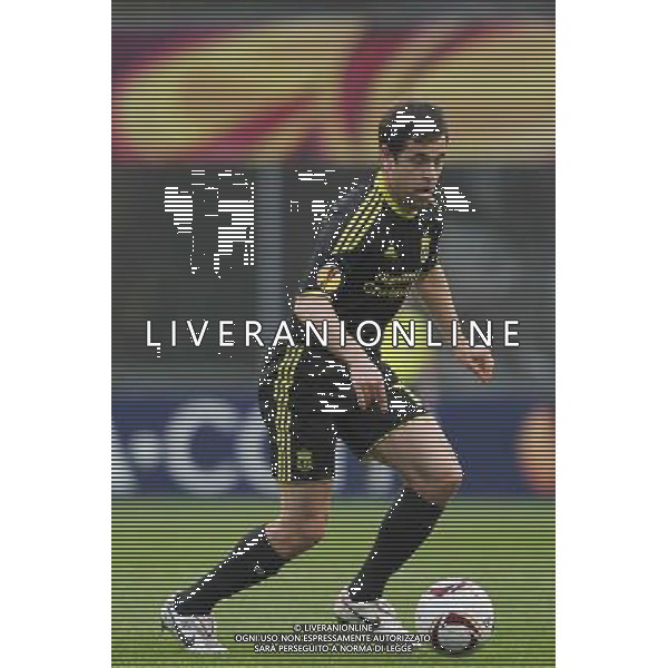 20110310: BRAGA, PORTUGAL - SC Braga vs Liverpool FC: Europa League 2010/2011, round of 8, 1st leg. In picture: Joe Cole. PHOTO: Pedro Benavente/CITYFILES LIGA EUROPY UEFA SEZON 2010/2011 PILKA NOZNA BRAGA - LIVERPOOL FOT. CITYFILES/NEWSPIX.PL PORTUGAL,BRAZIL,SPAIN,GERMANY,FRANCE,UK OUT !!! --- Newspix.pl EUROIPA LEAGUE BRAGA-LIVERPOOL ©AG ALDO LIVERNAI SAS - ITALY ONLY - *** Local Caption *** .
