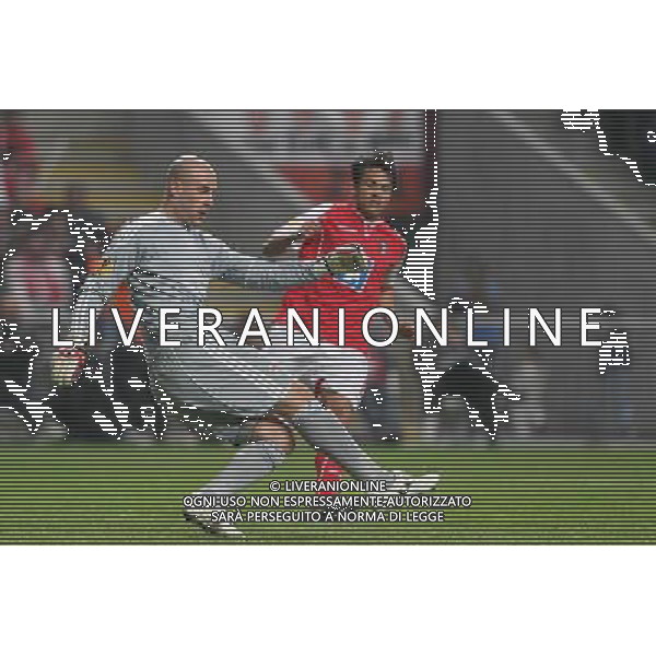 20110310: BRAGA, PORTUGAL - SC Braga vs Liverpool FC: Europa League 2010/2011, round of 8, 1st leg. In picture: Pepe Reina. PHOTO: Pedro Benavente/CITYFILES LIGA EUROPY UEFA SEZON 2010/2011 PILKA NOZNA BRAGA - LIVERPOOL FOT. CITYFILES/NEWSPIX.PL PORTUGAL,BRAZIL,SPAIN,GERMANY,FRANCE,UK OUT !!! --- Newspix.pl EUROIPA LEAGUE BRAGA-LIVERPOOL ©AG ALDO LIVERNAI SAS - ITALY ONLY - *** Local Caption *** .