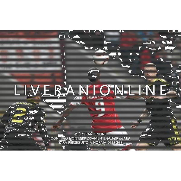 20110310: BRAGA, PORTUGAL - SC Braga vs Liverpool FC: Europa League 2010/2011, round of 8, 1st leg. In picture: Glen Johnson, Paulo Cesar, Martin Skrtel. PHOTO: Pedro Benavente/CITYFILES LIGA EUROPY UEFA SEZON 2010/2011 PILKA NOZNA BRAGA - LIVERPOOL FOT. CITYFILES/NEWSPIX.PL PORTUGAL,BRAZIL,SPAIN,GERMANY,FRANCE,UK OUT !!! --- Newspix.pl EUROIPA LEAGUE BRAGA-LIVERPOOL ©AG ALDO LIVERNAI SAS - ITALY ONLY - *** Local Caption *** .