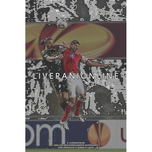 20110310: BRAGA, PORTUGAL - SC Braga vs Liverpool FC: Europa League 2010/2011, round of 8, 1st leg. In picture: Andy Carroll and Kaka. PHOTO: Pedro Benavente/CITYFILES LIGA EUROPY UEFA SEZON 2010/2011 PILKA NOZNA BRAGA - LIVERPOOL FOT. CITYFILES/NEWSPIX.PL PORTUGAL,BRAZIL,SPAIN,GERMANY,FRANCE,UK OUT !!! --- Newspix.pl EUROIPA LEAGUE BRAGA-LIVERPOOL ©AG ALDO LIVERNAI SAS - ITALY ONLY - *** Local Caption *** .