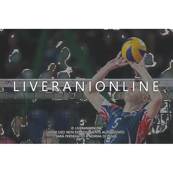 12.03.2011 KEDZIERZYN KOZLE- HALA AZOTY, (KEDZIERZYN KOZLE, POLAND AZOTY ARENA SPORTS HALL) - SIATKOWKA MEZCZYZN (MEN\'S VOLLEYBALL), PUCHAR KONFEDERACJI CEV FINAL MECZ REWANZOWY (CEV CUP FINAL SECOND GAME) MECZ (GAME) ZAKSA KEDZIERZYN KOZLE - SISLEY TREVISO NZ PAWEL ZAGUMNY FOTO LUKASZ GROCHALA/ CYFRASPORT / NEWSPIX.PL --- Newspix.pl AG ALDO LIVERANI S A S ONLY ITALY *** Local Caption *** www.newspix.pl mail us: info@newspix.pl call us: 0048 022 23 22 222 --- Polish Picture Agency by Ringier Axel Springer Poland