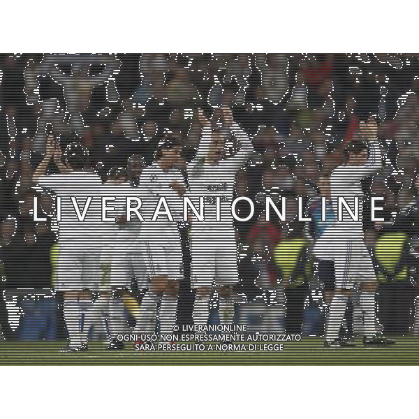 Real Madrid players wearing t-shirts supporting Eric Abidal during Champions League match in Madrid on March 16th 2011. Photo: Cid-Fuentes / Cebolla / ALFAQUI AG ALDO LIVERANI S A S ONLY ITALY
