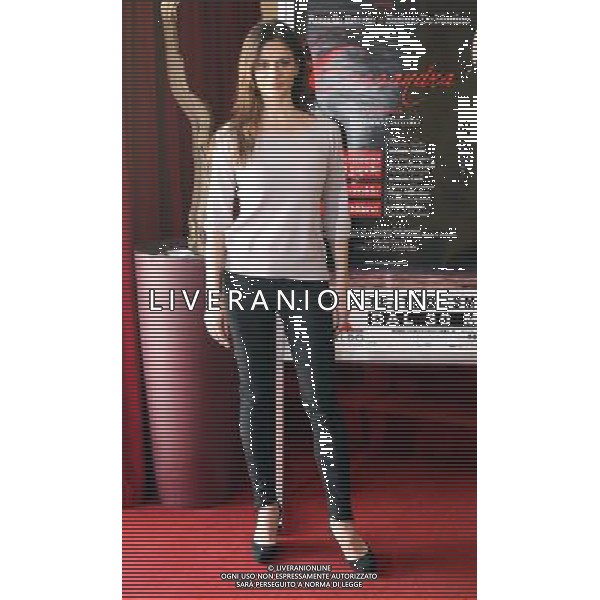 MILANO 23/3/2011 TEATRO SMERALDO PRESENTAZIONE DEL NUOVO SPETTACOLO \'CASSANDRA\' ROSSELLA BRESCIA E STEFANO DE MARTINO DIRETTI DA LUCIANO CANNITO NELLA FOTO ROSSELLA BRESCIA PH.FIOCHI/ALDO LIVERANI SAS