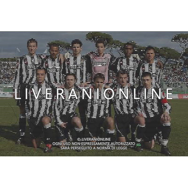 55a COPPA CARNEVALE TORNEO DI VIAREGGIO 2003 JUVENTUS - SLAVIA PRAGA FINALE 03/03/2003 NELLA FOTO LA FORMAZIONE DELLA JUVENTUS FOTO GIANNI NUCCI / AGENZIA ALDO LIVERANI 