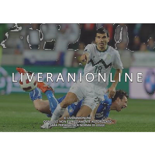 Qualificazioni ai Campionati Europei UEFA EURO 2012 Gruppo C Ljubljana - 25.03.2011 Slovenia-Italia Nella Foto:radosalvejic-cassano antonio /Ph.Vitez-Ag. Aldo Liverani