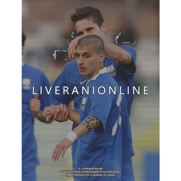 SASSUOLO (MO) 30/03/2011 - NAZIONALE B ITALIA VS FIRST LEAGUE SERBIA - NELLA FOTO: DE LUCA ESULTA DOPO IL GOL DEL 2-0 ©SOLI / AGENZIA ALDO LIVERANI SAS