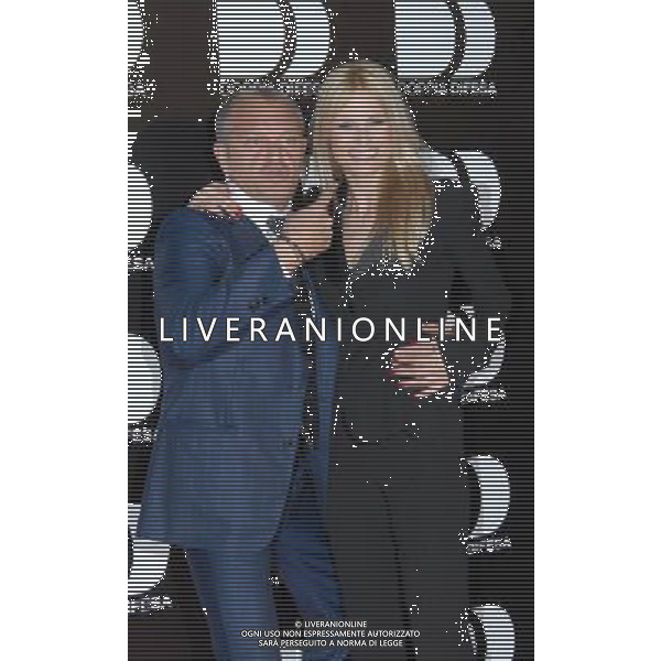 MILANO 30/3(2011 SPAZIO ANTOLOGICO VIA MECENATE, 84 SERATA DI BENEFICENZA IN OCCASIONE DELLA PRIMA TELEVISIVA: -DOPPIA DIFESA- CONDOTTA DI MICHELLE HUNZIKER NELLA FOTO MICHELLE HUNZIKER CON ANDREA BACCAN IN ARTE PUCCI FOTO ROMANO/AG ALDO LIVERANI