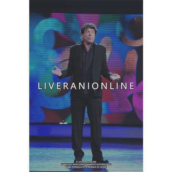 MILANO 30/03/2011 TRASMISSIONE TELEVISIVA SU CANALE 5 MEDIASET ZELIG NELLA FOTO : GIOELE DIX DURANTE IL SUO SKETCH FOTO GAZZANIGA /AG. ALDO LIVERANI SAS