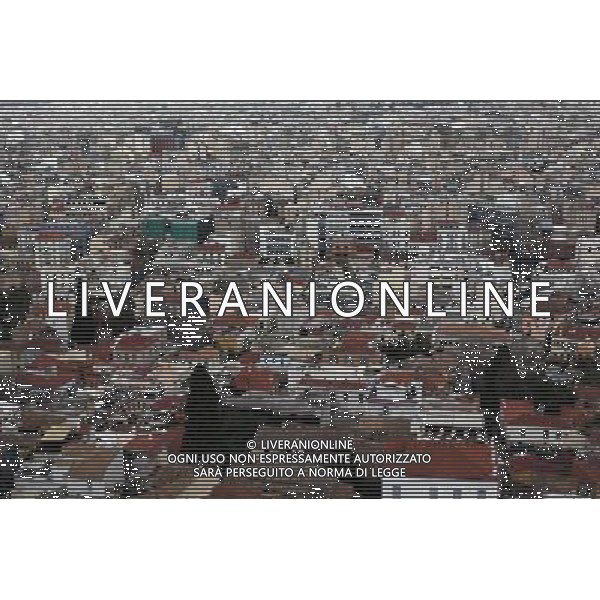 ATENY , GRECJA , ATHENS , GREECE 29.03.2011 NZ ateny widok na miasto z akropolu general view of the city from acropolis FOT. WOJCIECH FIGURSKI / NEWSPIX.PL --- Newspix.pl *** Local Caption *** www.newspix.pl mail us: info@newspix.pl call us: 0048 022 23 22 222 --- Polish Picture Agency by Ringier Axel Springer Poland