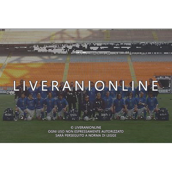 Milano Stadio Meazza di San Siro 29/03/2004 Conferenza stampa Puma-Figc presentazione nuova collezione della nazionale per Europei nella foto la formazione schierata Agenzia aldo liverani