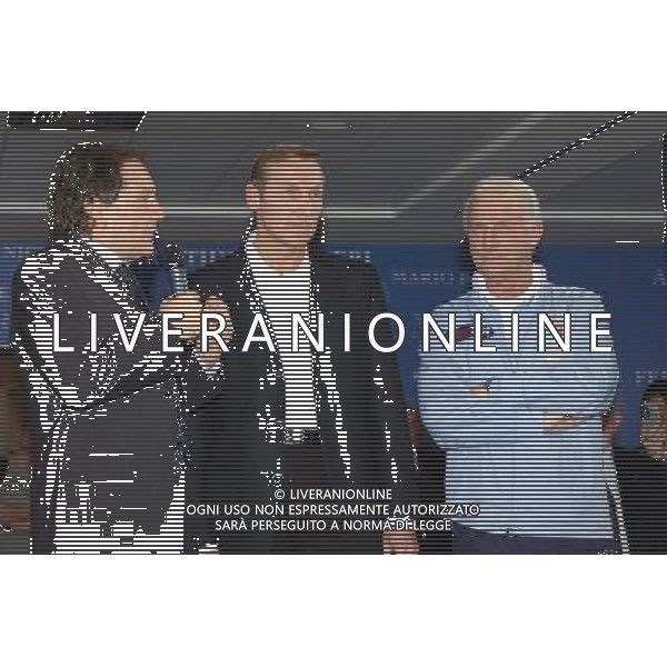 Milano Stadio Meazza di San Siro 29/03/2004 Conferenza stampa Puma-Figc presentazione nuova collezione della nazionale per Europei nella foto Bruno Longhi JOCKEN ZEITZ (PRES PUMA MONDIALE) e Giovanni Trapattoni Agenzia aldo liverani