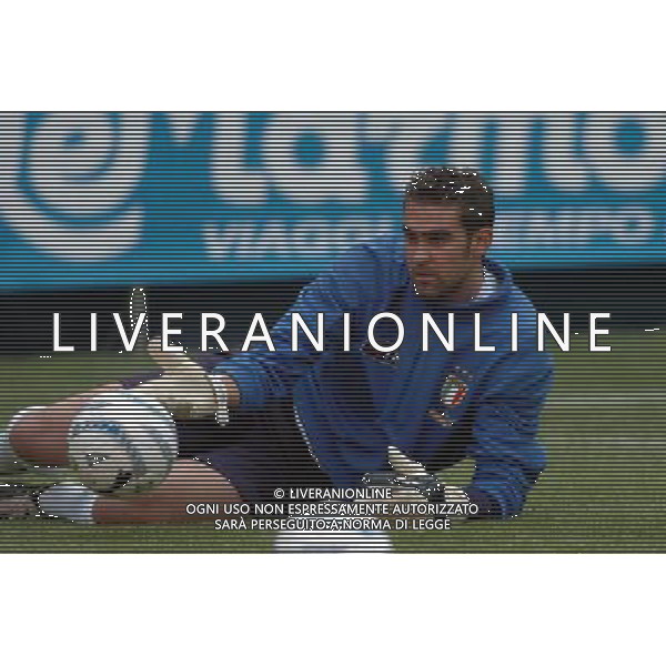 Milano Stadio Meazza di San Siro 29/03/2004 Allenamento della nazionale Italiana nella foto Ivan Pelizzoli Agenzia aldo liverani