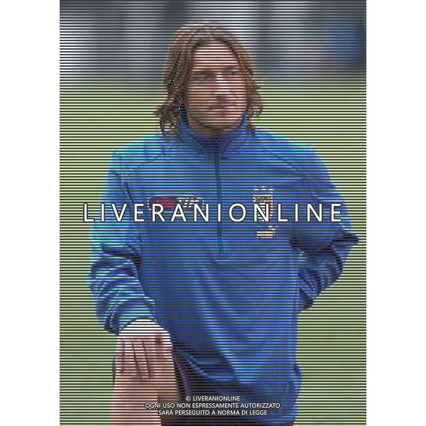 MILANO 29/03/04 ALLENAMENTO DELLA NAZIONALE ITALIANA NELLA FOTO TOTTI FRANCESCO PH GIGI ARCAINI/AG.ALDO LIVERANI