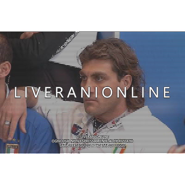 MILANO 29/03/04 ALLENAMENTO DELLA NAZIONALE ITALIANA E PRESENTAZIONE NUOVE DIVISE NELLA FOTO VIERI CHRISTIAN PH GIGI ARCAINI/AG.ALDO LIVERANI