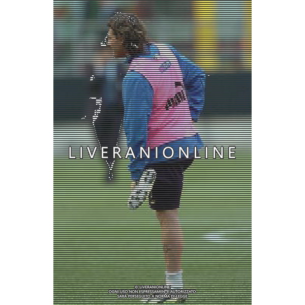 MILANO 29/03/04 ALLENAMENTO DELLA NAZIONALE ITALIANA NELLA FOTO VIERI CHRISTIAN PH GIGI ARCAINI/AG.ALDO LIVERANI