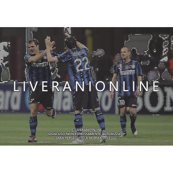 Inter - Schalke 04 andata dei quarti di Champions League 05/04/2011 nella foto esultanza dopo il gol di dejan stankovic con milito ©luzzani/Agenzia Aldo Liverani Sas