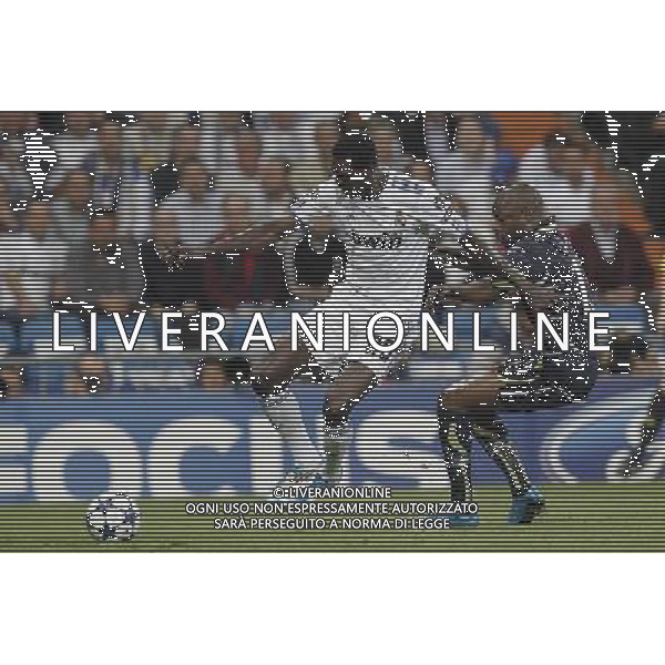 Real Madrid\'s Emanuel Adebayor and Tottenham\'s William Gallas during Champions League match on April, 5th 2011. Photo: Cesar Cebolla / ALFAQUI /AGENZIA ALDO LIVERANI SAS - ITALY ONLY - EDITORIAL USE ONLY REAL MADRID - TOTTENHAM ANDATA DEI QUARTI DI CHAMPIONS LEAGUE