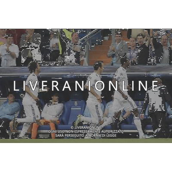 Real Madrid\'s Emanuel Adebayor scores during Champions League match on April, 5th 2011. Photo: Cesar Cebolla / ALFAQUI /AGENZIA ALDO LIVERANI SAS - ITALY ONLY - EDITORIAL USE ONLY REAL MADRID - TOTTENHAM ANDATA DEI QUARTI DI CHAMPIONS LEAGUE