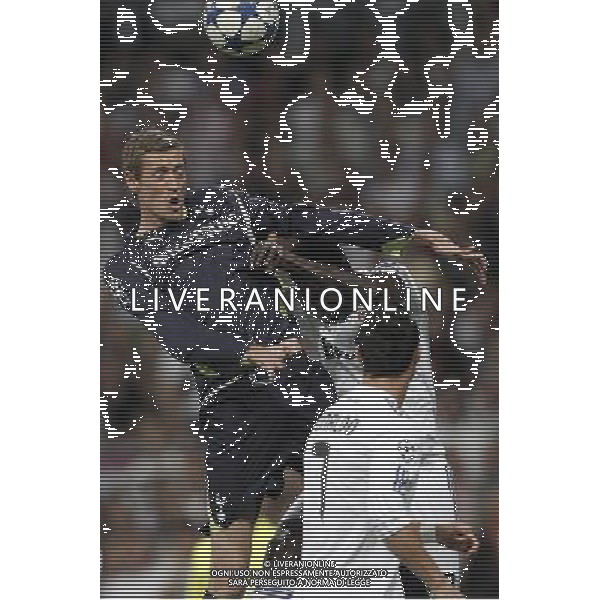 Tottenham\'s Peter Crouch during Champions League match on April, 5th 2011. Photo: Cesar Cebolla / ALFAQUI /AGENZIA ALDO LIVERANI SAS - ITALY ONLY - EDITORIAL USE ONLY REAL MADRID - TOTTENHAM ANDATA DEI QUARTI DI CHAMPIONS LEAGUE