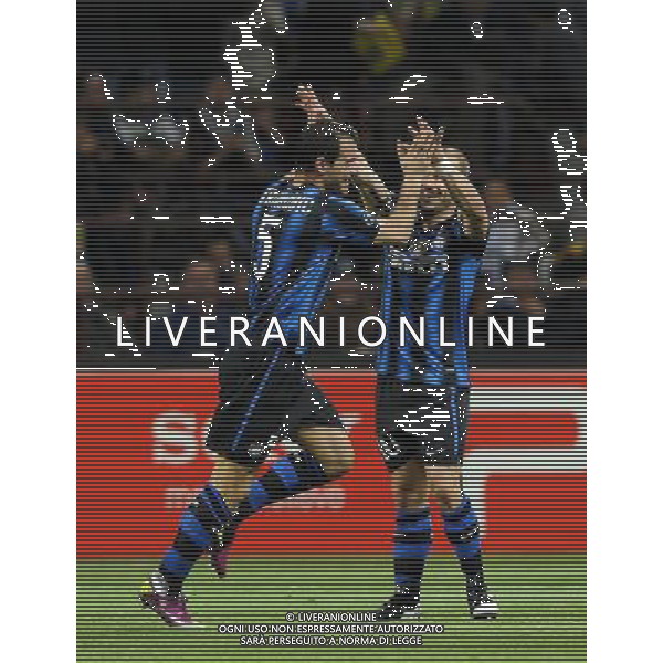 UEFA Champions League 2010/2011 Quarti di Finale Andata Milano - 05.04.2011 Inter-Shalke 04 Nella Foto:stankovic esulta con sneijder /Ph.Vitez-Ag. Aldo Liverani