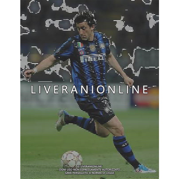 UEFA Champions League 2010/2011 Quarti di Finale Andata Milano - 05.04.2011 Inter-Shalke 04 Nella Foto:milito /Ph.Vitez-Ag. Aldo Liverani