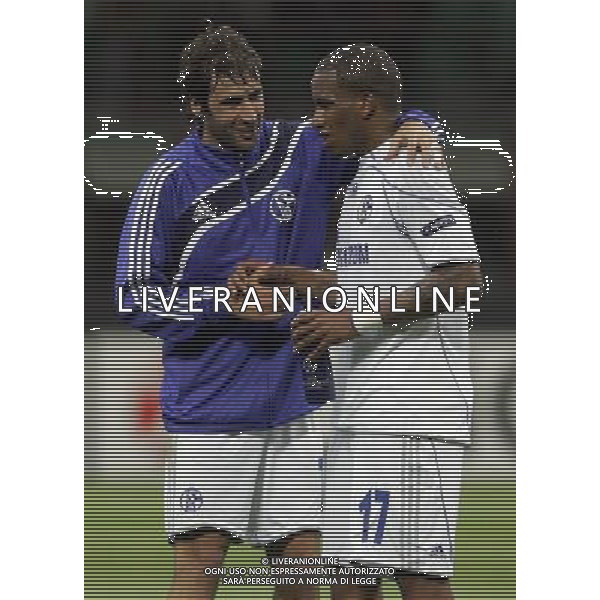 Inter - Schalke 04 andata dei quarti di Champions League 05/04/2011 nella foto raul e farfan ©luzzani/Agenzia Aldo Liverani Sas