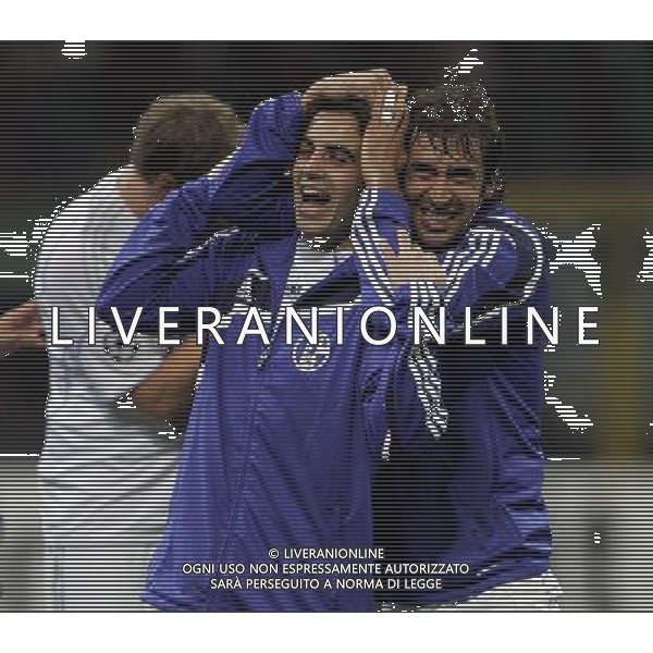 Inter - Schalke 04 andata dei quarti di Champions League 05/04/2011 nella foto esultanza di raul e jurado ©luzzani/Agenzia Aldo Liverani Sas