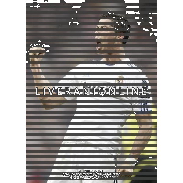 Real Madrid\'s Cristiano Ronaldo celebrates during Champions League Match. April 05, 2011. (ALTERPHOTOS/Alvaro Hernandez) MADRID 05/04/2011 4 DI FINALE CHAMPIONS LEAGUE REAL MADRID-TOTTENHAM AG ALDO LIVERANI ONLY ITALY