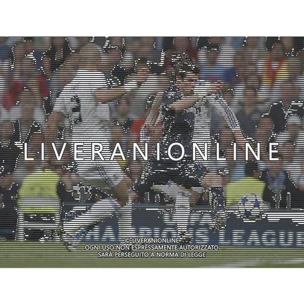 Real Madrid\'s Sergio Ramos and Tottenham\'s Gareth Bale during Champions League match on April, 5th 2011. Photo: Cesar Cebolla / ALFAQUI MADRID 05/04/2011 4 DI FINALE CHAMPIONS LEAGUE REAL MADRID-TOTTENHAM AG ALDO LIVERANI ONLY ITALY