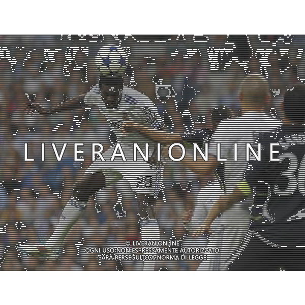 Real Madrid\'s Emanuel Adebayor goal during Champions League match on April, 5th 2011. Photo: Cesar Cebolla / ALFAQUI MADRID 05/04/2011 4 DI FINALE CHAMPIONS LEAGUE REAL MADRID-TOTTENHAM AG ALDO LIVERANI ONLY ITALY