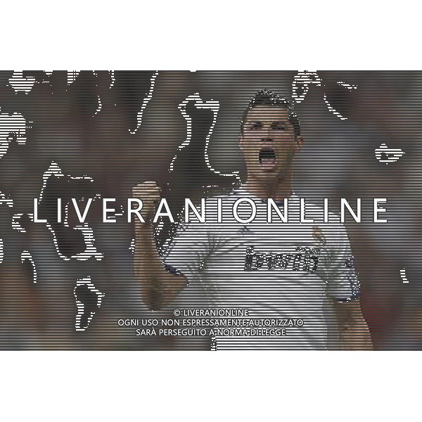 Real Madrid\'s Cristiano Ronaldo goal during Champions League match on April, 5th 2011. Photo: Cesar Cebolla / ALFAQUI MADRID 05/04/2011 4 DI FINALE CHAMPIONS LEAGUE REAL MADRID-TOTTENHAM AG ALDO LIVERANI ONLY ITALY