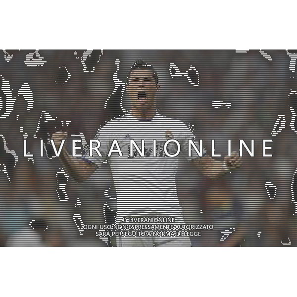 Real Madrid\'s Cristiano Ronaldo goal during Champions League match on April, 5th 2011. Photo: Cesar Cebolla / ALFAQUI MADRID 05/04/2011 4 DI FINALE CHAMPIONS LEAGUE REAL MADRID-TOTTENHAM AG ALDO LIVERANI ONLY ITALY
