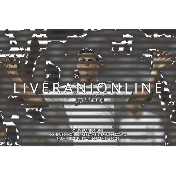 Real Madrid\'s Cristiano Ronaldo goal during Champions League match on April, 5th 2011. Photo: Cesar Cebolla / ALFAQUI MADRID 05/04/2011 4 DI FINALE CHAMPIONS LEAGUE REAL MADRID-TOTTENHAM AG ALDO LIVERANI ONLY ITALY