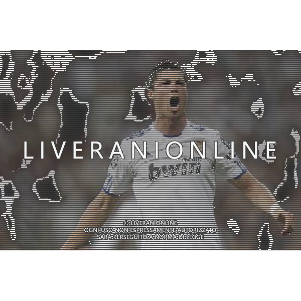 Real Madrid\'s Cristiano Ronaldo goal during Champions League match on April, 5th 2011. Photo: Cesar Cebolla / ALFAQUI MADRID 05/04/2011 4 DI FINALE CHAMPIONS LEAGUE REAL MADRID-TOTTENHAM AG ALDO LIVERANI ONLY ITALY