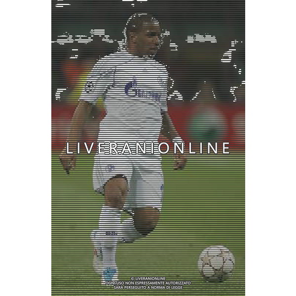 Milano 05-04-2011 Champions League 2010/11 inter-schalke 5:2 nella foto jefferson farfan ph marco luzzani/ag aldo liverani s.a.s.
