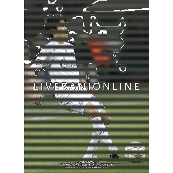 Milano 05-04-2011 Champions League 2010/11 inter-schalke 5:2 nella foto atsuto uchida ph marco luzzani/ag aldo liverani s.a.s.
