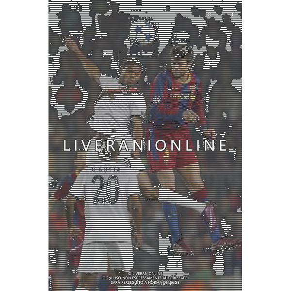 Barcelona\'s Gerard Pique and Shaktar Donetsk\'s Luiz Adriano during Champions League match on April, 6th 2011. Photo: Cesar Cebolla / ALFAQUI /ALDO LIVERANI CHAMPIONS LEAGUE BARCELLONA - FC Shakhtar Donetsk ANDATA DEI QUARTI DI FINALE - ITALY ONLY - *** Local Caption *** .
