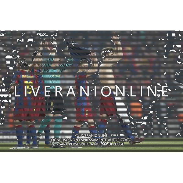Barcelona\'s players cellebrating victory during Champions League match on April, 6th 2011. Photo: Cesar Cebolla / ALFAQUI /ALDO LIVERANI CHAMPIONS LEAGUE BARCELLONA - FC Shakhtar Donetsk ANDATA DEI QUARTI DI FINALE - ITALY ONLY - *** Local Caption *** .