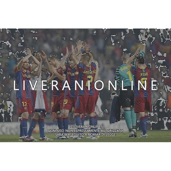 Barcelona\'s players cellebrating victory during Champions League match on April, 6th 2011. Photo: Cesar Cebolla / ALFAQUI /ALDO LIVERANI CHAMPIONS LEAGUE BARCELLONA - FC Shakhtar Donetsk ANDATA DEI QUARTI DI FINALE - ITALY ONLY - *** Local Caption *** .