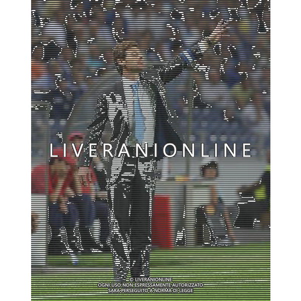20110407: PORTO, PORTUGAL - FC Porto vs Spartak Moscow: UEFA Europa League 2010/2011 - Quarter-Finals, First Leg. In picture: Andre Villas Boas (Porto coach). PHOTO: Manuel Azevedo/CITYFILES AG ALDO LIVERANI ONLY ITALY
