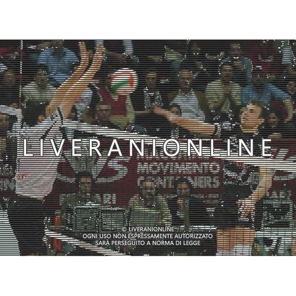 PIACENZA 01/04/04 PLAY OFF CAMPIONATO ITALIANO DI PALLAVOLO 2003/04 COPRASYSTEL PIACENZA-EDILBASSO PADOVA NELLA FOTO GRBIC NIKOLA PH GIGI ARCAINI/AG.ALDO LIVERANI