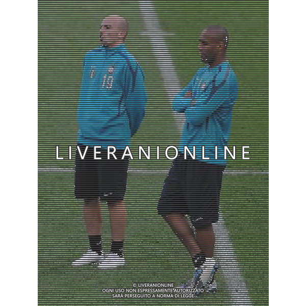 UEFA Champions League 2010/2011 Quarti di Finale Ritorno Gelsenkirchen (Germania) - 12.04.2011 Allenamenti e Conferenza Stampa Shalke04 Inter Nella Foto:cambiasso maicon /Ph.Vitez-Ag. Aldo Liverani