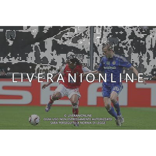 20110414: BRAGA, PORTUGAL - SC Braga vs Dynamo Kyiv: Europa League 2010/2011, quarter-finals, 2nd leg. In picture: Alan and Gusev. PHOTO: Pedro Benavente/CITYFILES LIGA EUROPY SEZON 2010/2011 PILKA NOZNA BRAGA vs DYNAMO KIJOW FOT. CITYFILES/NEWSPIX.PL PORTUGAL,BRAZIL,SPAIN,GERMANY,FRANCE,UK OUT !!! --- Newspix.pl CALCIO EUROPA LEAGUE ©AG ALDO LIVERANI SAS - ITALY ONLY - *** Local Caption *** .