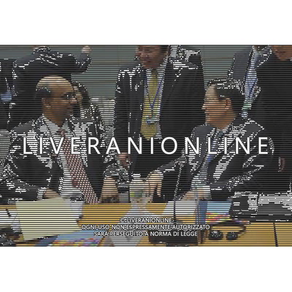 (110416) -- WASHINGTON D.C., April 16, 2011 () -- International Monetary and Financial Committee (IMFC) Chairman Tharman Shanmugaratnam (L) and Chinese Finance Minister Xie Xuren attend the Development Committee (DC) Meeting at the 2011 International Monetary Fund (IMF) and World Bank spring meetings in Washington D.C., capital of the United States, April 16, 2011. (/Zhang Jun) (zw) ©photoshot/AG ALDO LIVERANI SAS - ITALY ONLY - *** Local Caption *** .