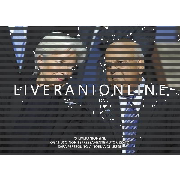 (110416) -- WASHINGTON D.C., April 16, 2011 () -- French Minister of Economy, Finance and Industry Christine Lagarde (L) talks to South African Finance Minister Pravin Gordhan during a family photo session before the International Monetary and Financial Committee (IMFC) Meeting at the 2011 International Monetary Fund (IMF) and World Bank spring meetings in Washington D.C., capital of the United States, April 16, 2011. (/Zhang Jun) (zw) ©photoshot/AG ALDO LIVERANI SAS - ITALY ONLY - *** Local Caption *** .
