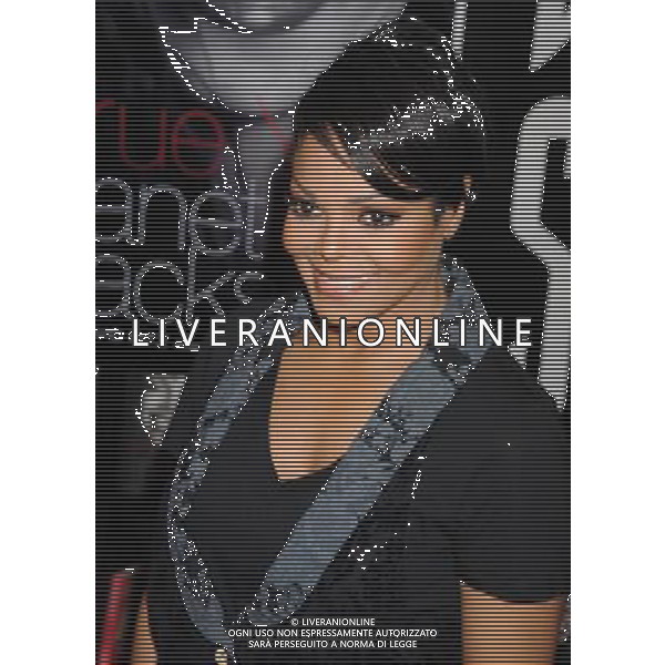 Janet Jackson attends \'TRUE YOU: A Guide To Finding And Loving Yourself\' at Book Soup on April 15, 2011 in West Hollywood, California. AG. ALDO LIVERANI SAS ITALY ONLY *** Local Caption *** .