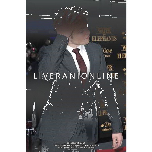  4/17/11 Robert Pattinson at the premiere of \'Water for Elephants\'. (Ziegfeld Theatre, NYC) AG. ALDO LIVERANI SAS ITALY ONLY *** Local Caption *** .