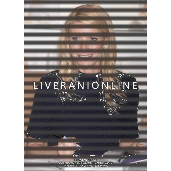 Gwyneth Paltrow made an appearance at Williams Sonoma at Columbus Circle in New York City on April 15, 2011 to sign copies of her new cook book ïMy FatherÍs Daughter. AG.ALDO LIVERANI SAS ITALY ONLY *** Local Caption *** .